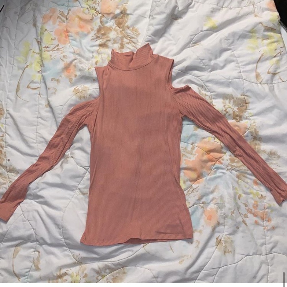Pink open shoulder turtle neck